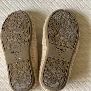 The Children's Place Shoes - The Children’s Place Cat Espadrilles size 7 NWT The Children's Place Shoes - The Children’s Place Cat Espadrilles size 7 NWT